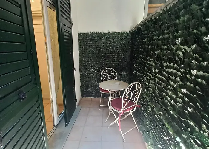Tommy Apartment